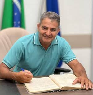 Rubens Soares de Oliveira (Borebi) assume mandato de vereador em Agudos