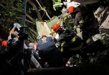 Aeronave cai em aldeia indígena de SP; uma pessoa morreu no local