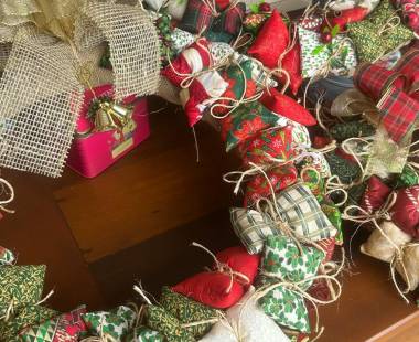 Bazar de Natal reúne peças para aquecer o espírito solidário e renovar a decoração