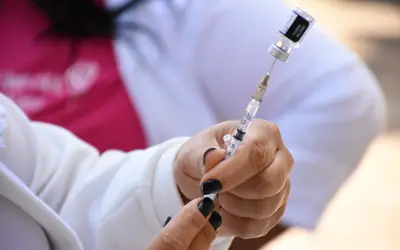 Prefeitura de Agudos inicia vacinação contra a dengue para crianças de 10 a 14 anos