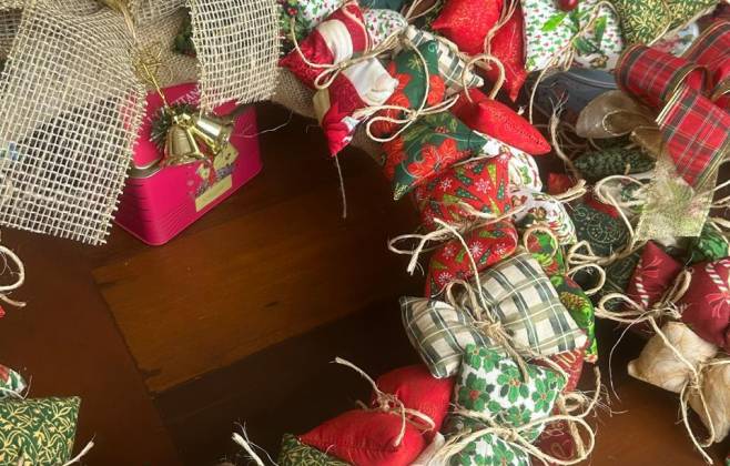 Bazar de Natal reúne peças para aquecer o espírito solidário e renovar a decoração